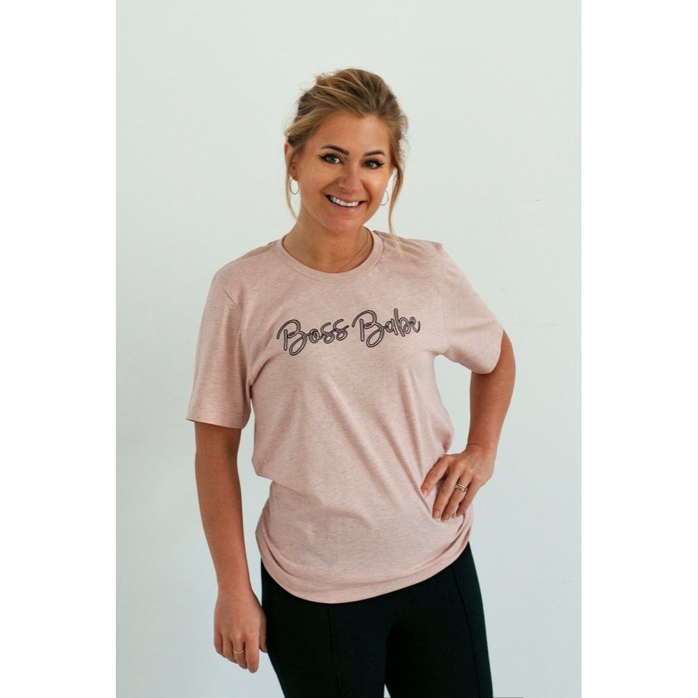 Dak and Co Boss Babe Graphic Tee Shirt